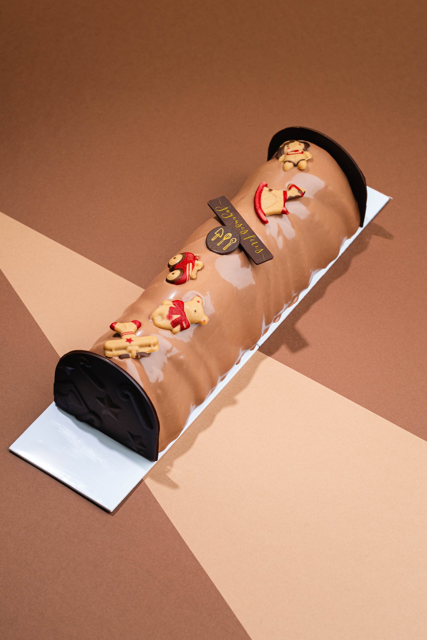 La Bûche ENCHANTEE - 10 personnes