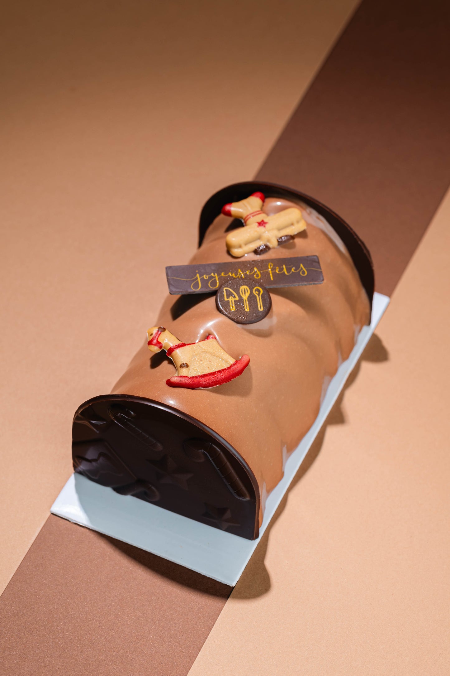 La Bûche ENCHANTEE - 5 personnes