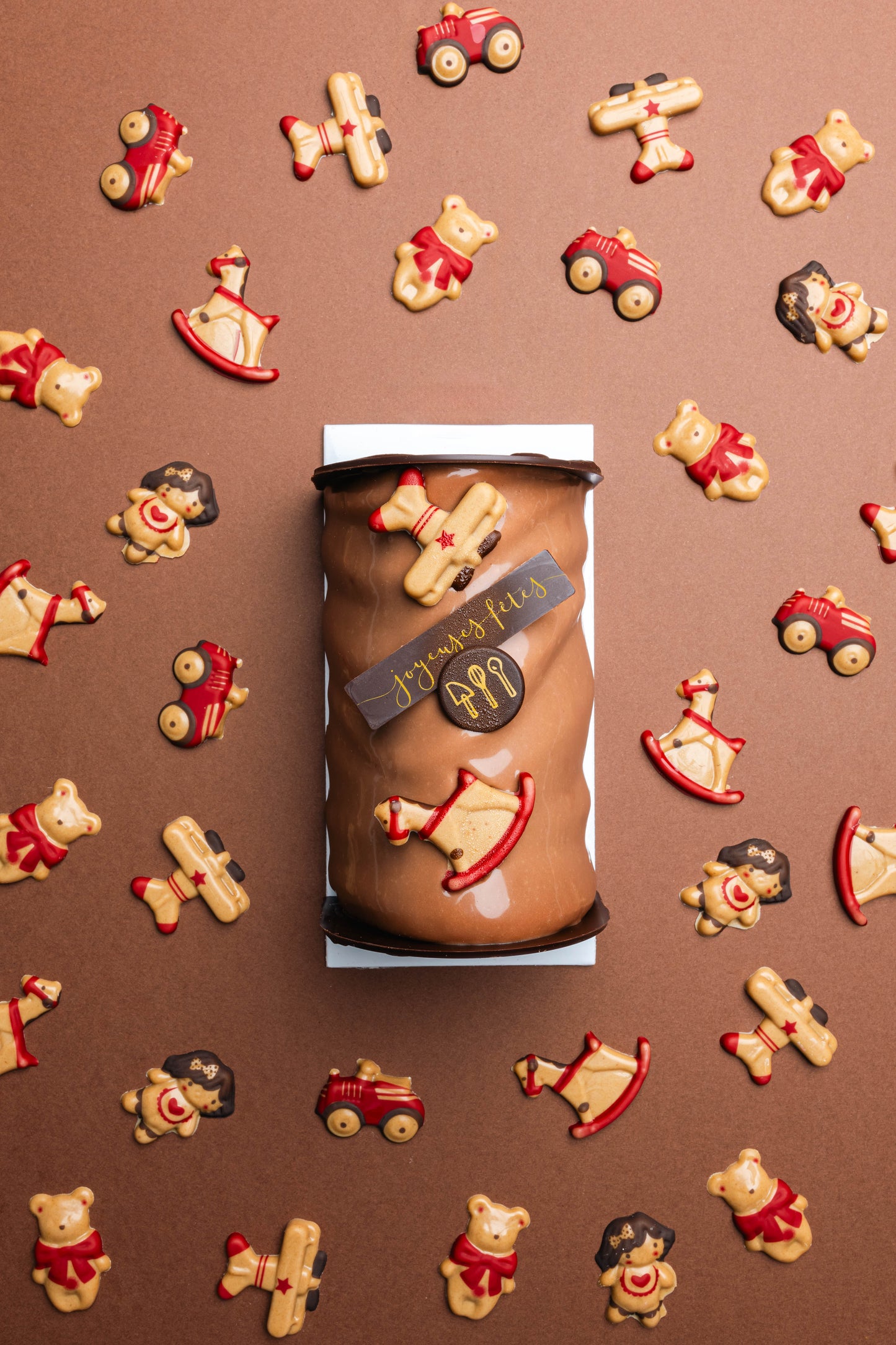 La Bûche ENCHANTEE - 5 personnes